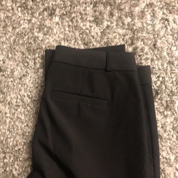 Banana Republic “Ryan” black pants size 6 EUC - Picture 7 of 7
